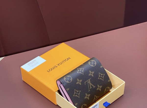 Louis Vuitton (Zippy)