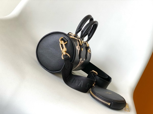 Louis Vuitton （Papillon）