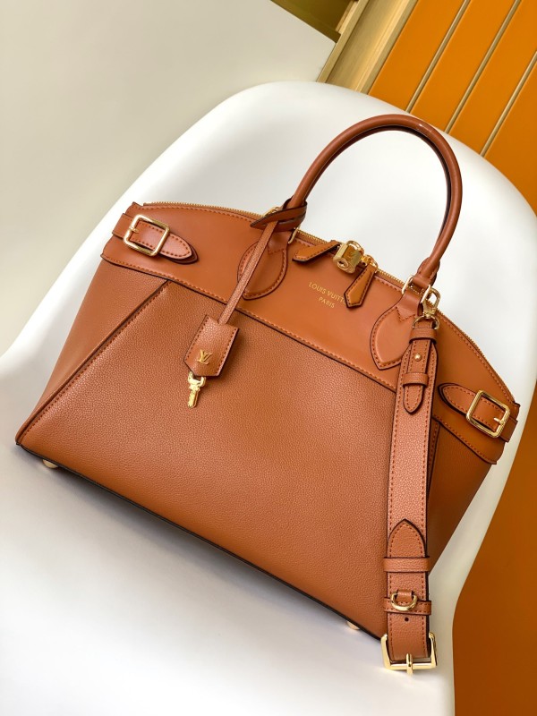 Louis Vuitton（Lock It）