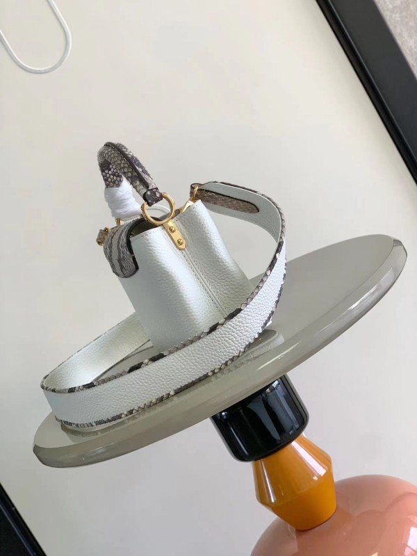 Louis Vuitton（Capucines）
