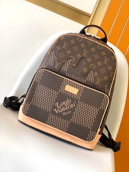 Louis Vuitton（Campus）
