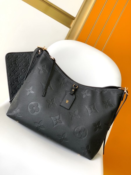 Louis Vuitton（CarryAll）