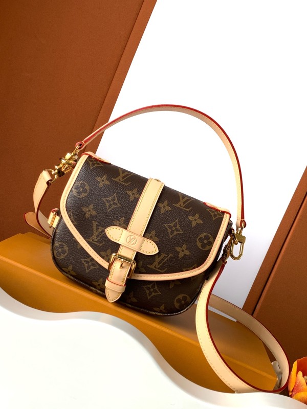 Louis Vuitton（Saumur）