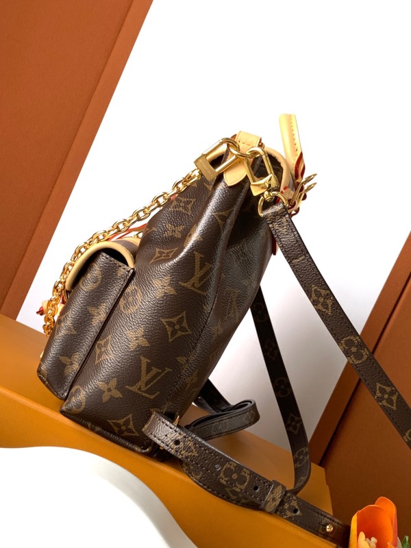 Louis Vuitton（Excursion）