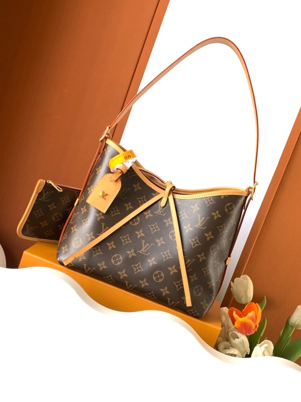 Louis Vuitton（CARRYALL）