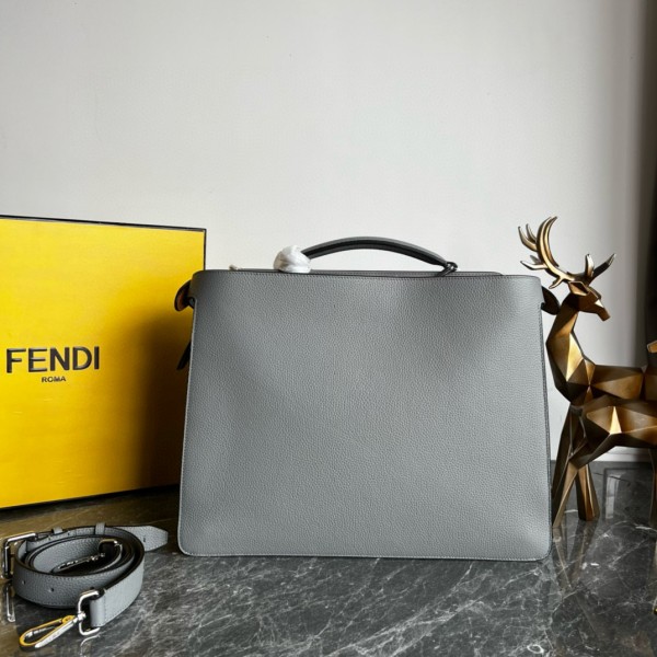 Fendi (Peekaboo)