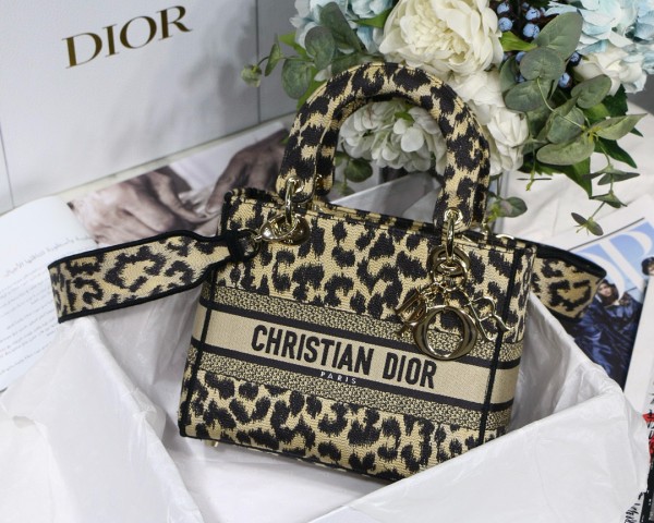 Dior(Lady)