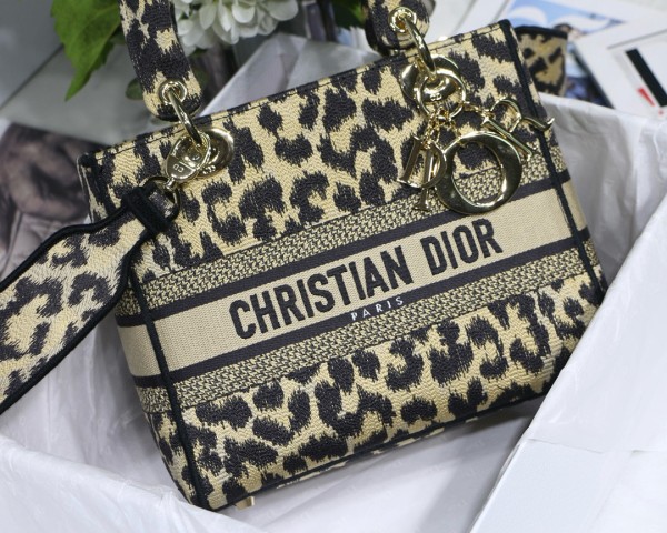 Dior(Lady)