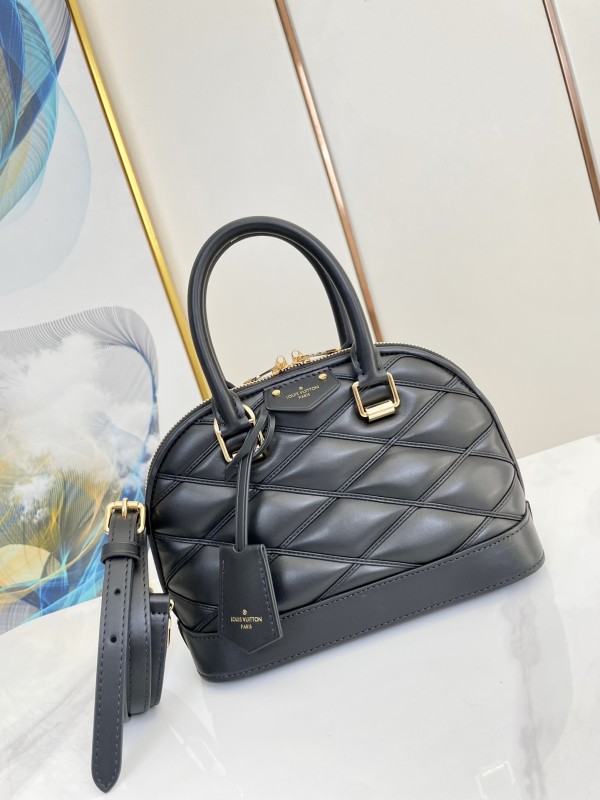 Louis Vuitton（ALMA）