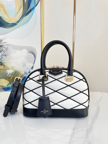 Louis Vuitton（ALMA）