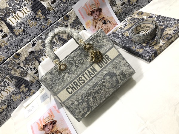 Dior（Lady）