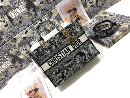 Dior（Lady）