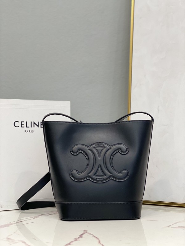 Celine (Cuir)
