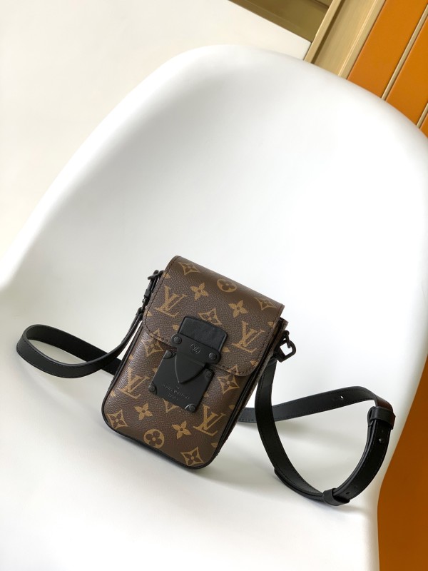 Louis Vuitton（S-Lock ）