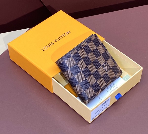 Louis Vuitton (Amerigo)