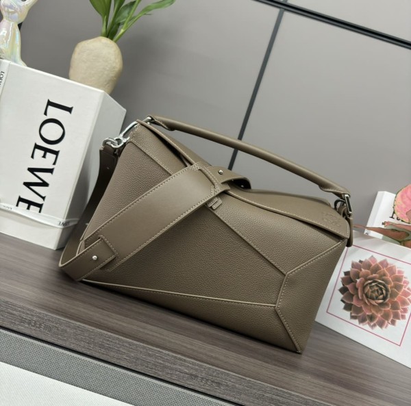 Loewe(Puzzle)