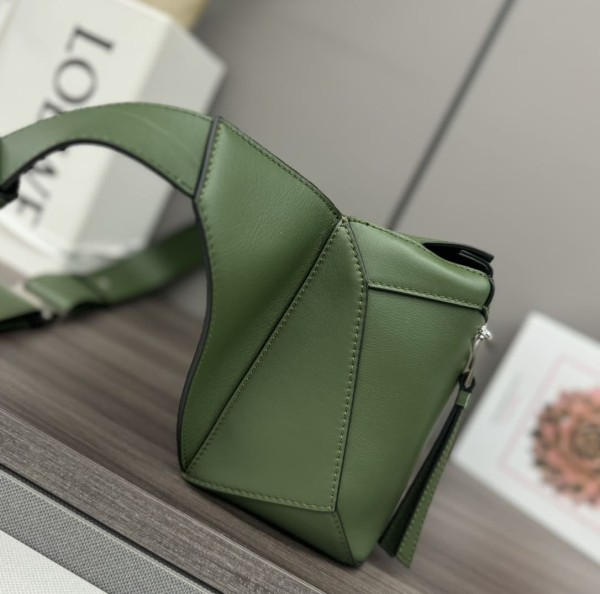 Loewe(Puzzle)