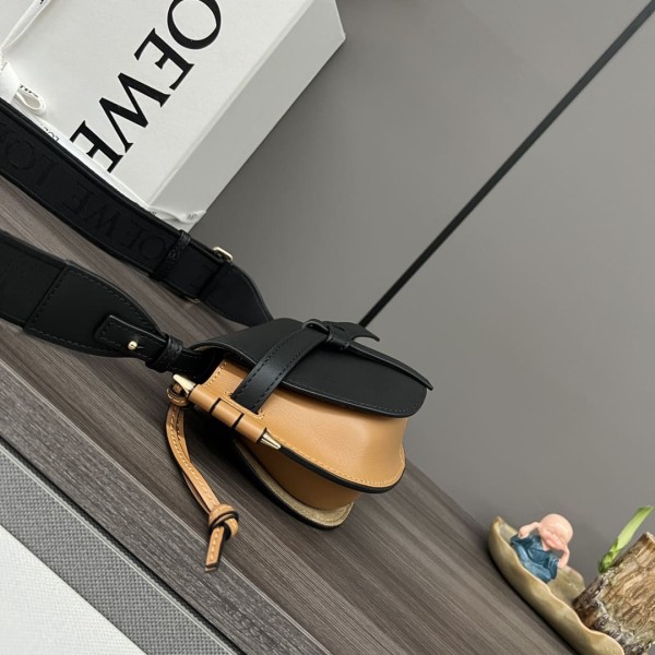 Loewe(Gate Dual)