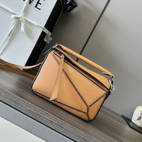 Loewe(Puzzle)