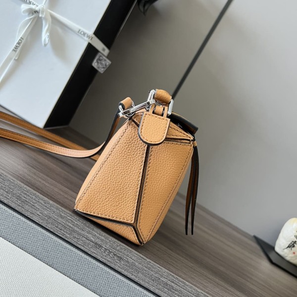 Loewe(Puzzle)