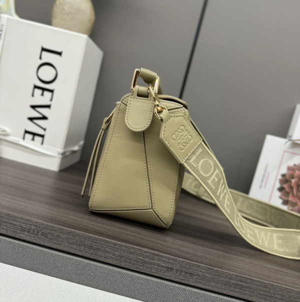 Loewe(Puzzle)