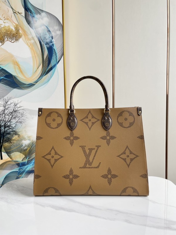 Louis Vuitton(On the go)