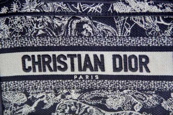 Dior(Book)