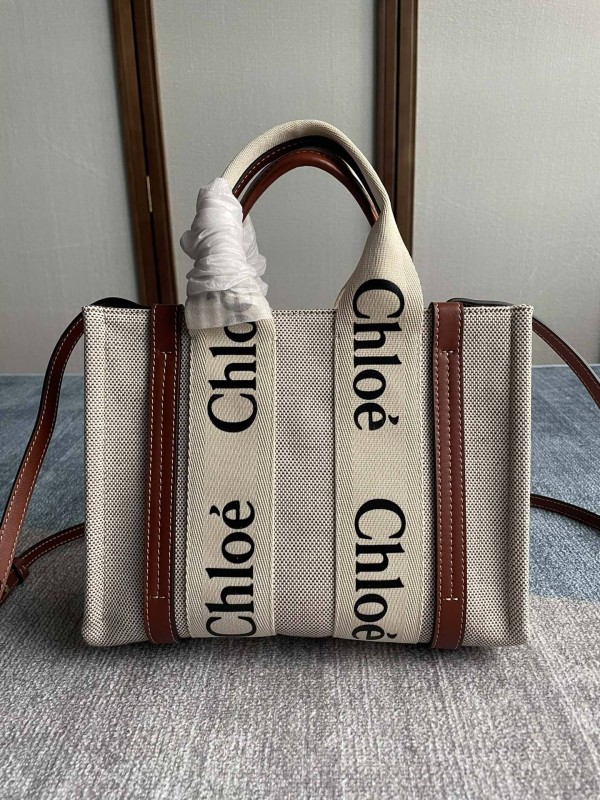 Chloe(Woody)