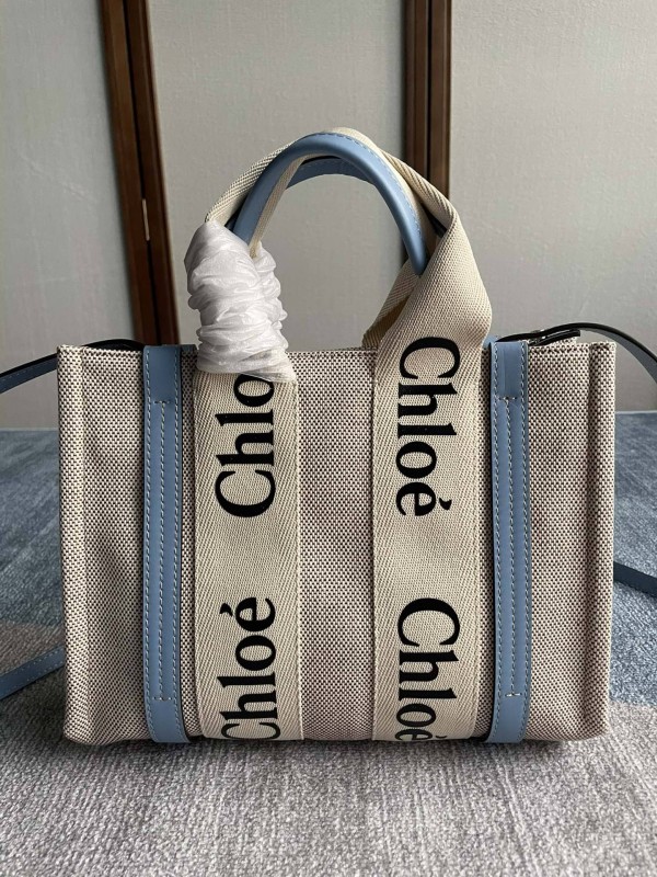 Chloe(Woody)