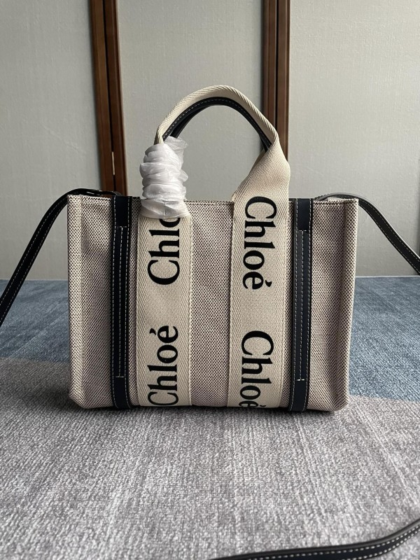 Chloe(Woody)