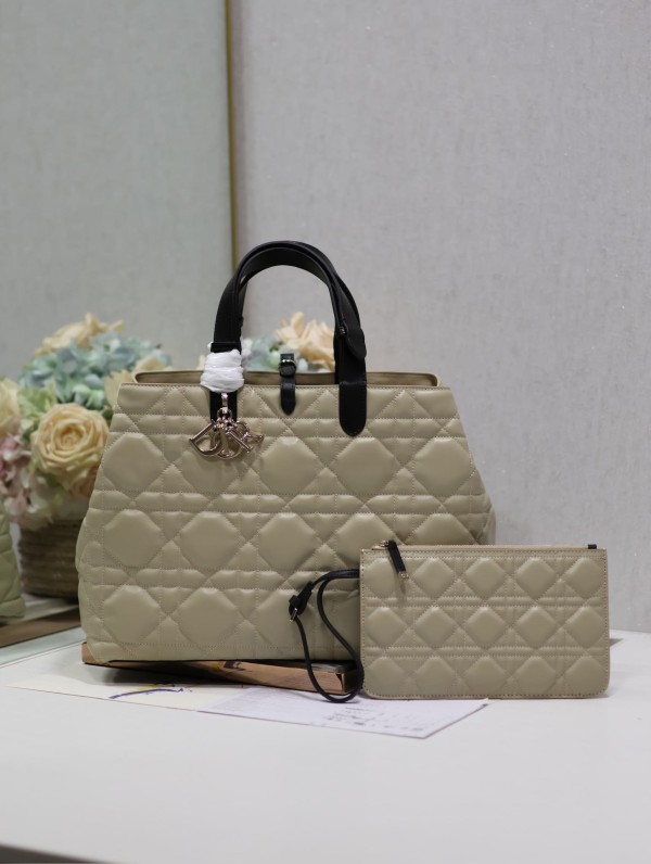 Dior(Toujours)