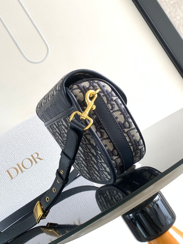 Dior(Bobby)