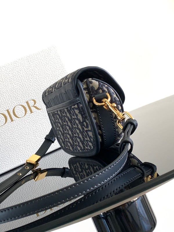 Dior(Bobby)