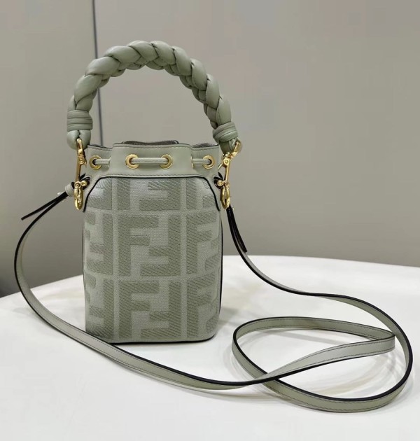 Fendi(Mon Tresor)