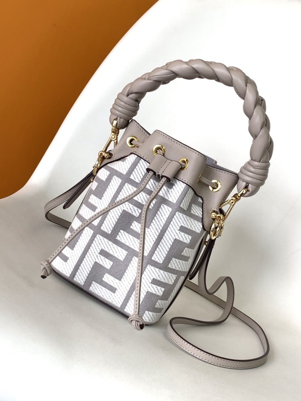 Fendi(Mon Tresor)