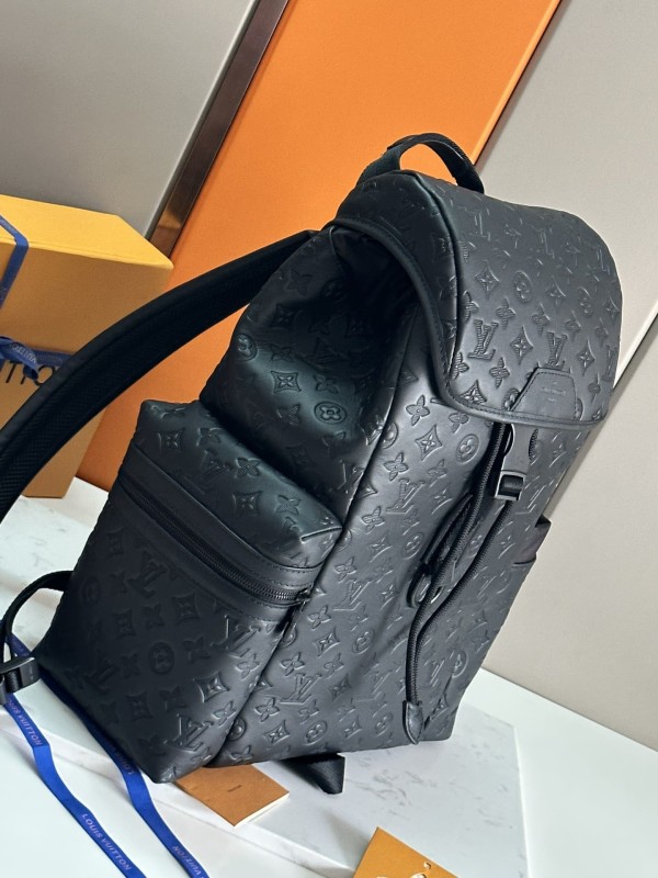 Louis Vuitton(Discovery)