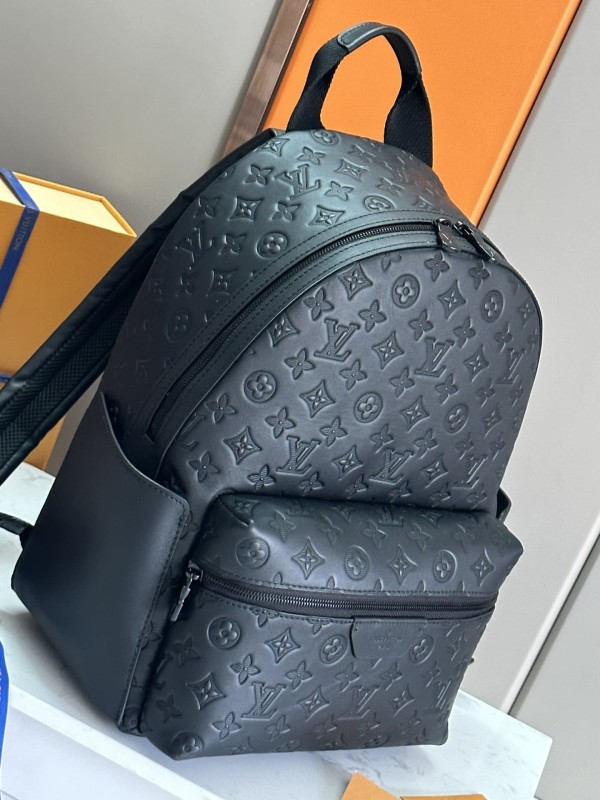 Louis Vuitton(Discovery)