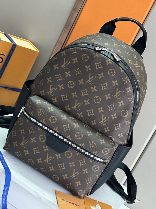 Louis Vuitton(Discovery)