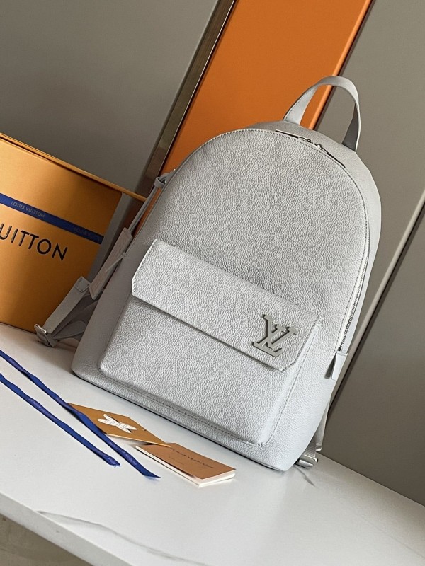 Louis Vuitton(Discovery)