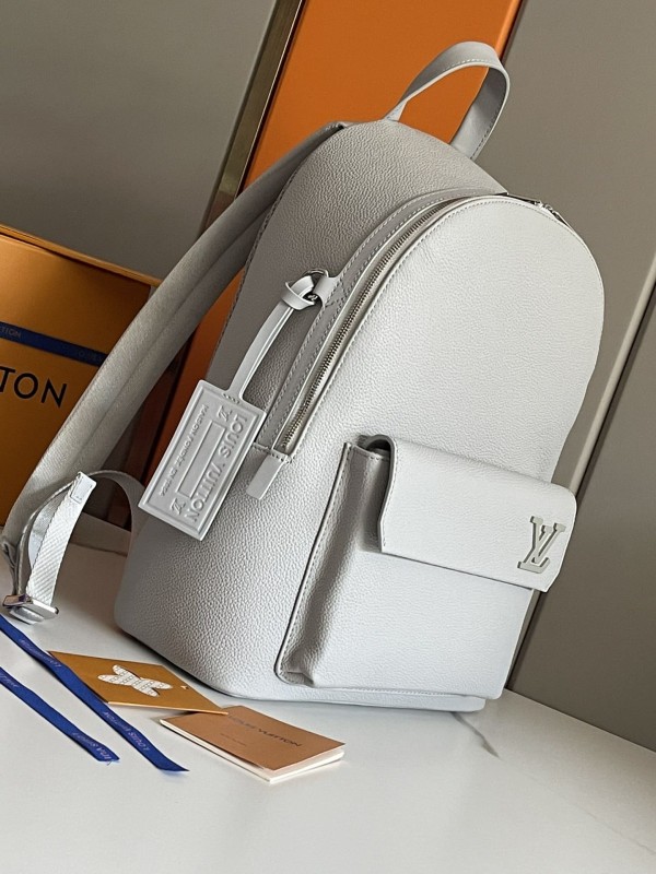 Louis Vuitton(Discovery)