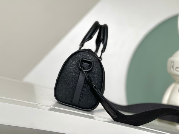 Louis Vuitton( Keepall XS)