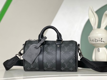 Louis Vuitton( Keepall 25)