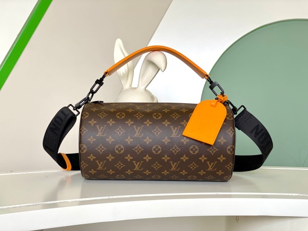 Louis Vuitton(Soft Polochon)