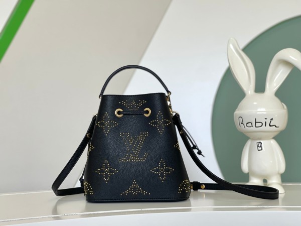 Louis Vuitton(NEONOE)
