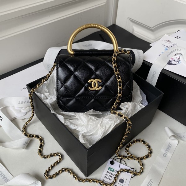 Chanel(23B)