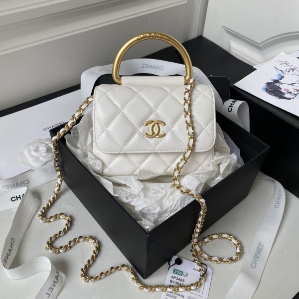 Chanel(23B)