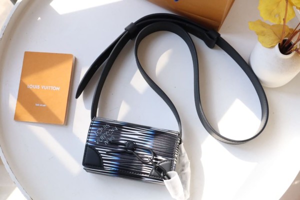 Louis Vuitton(Micro Steamer)