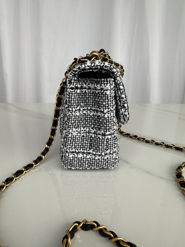 Chanel(AS4384)