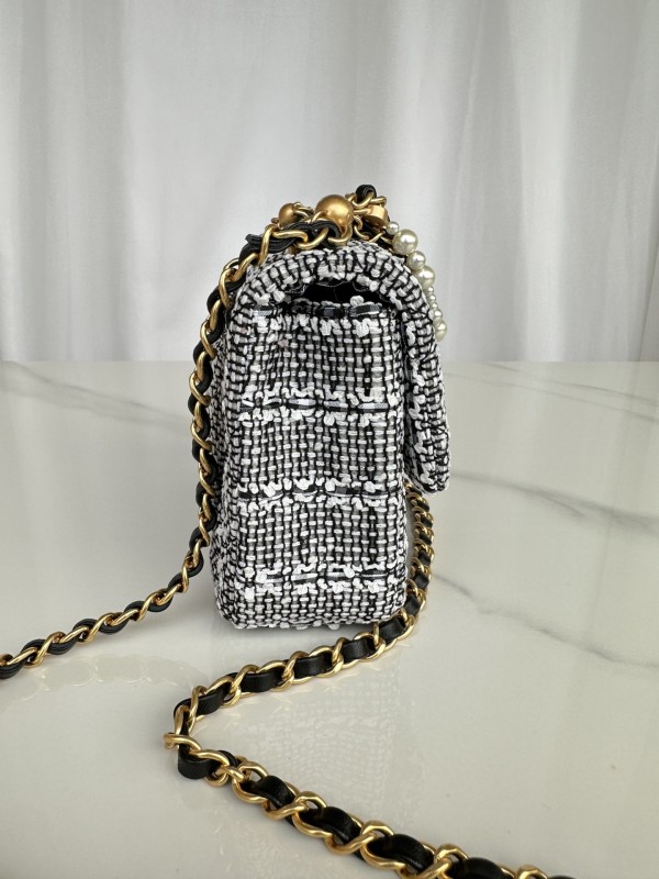 Chanel(AS4385)