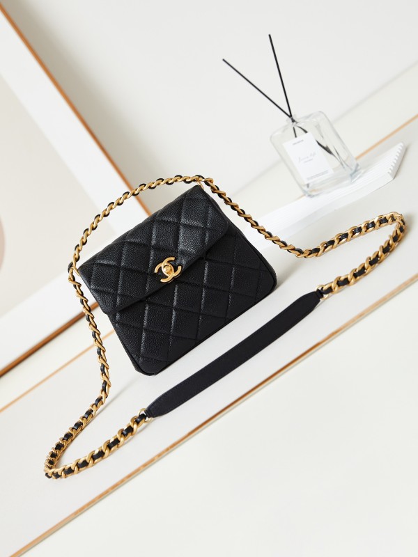 Chanel(24s)